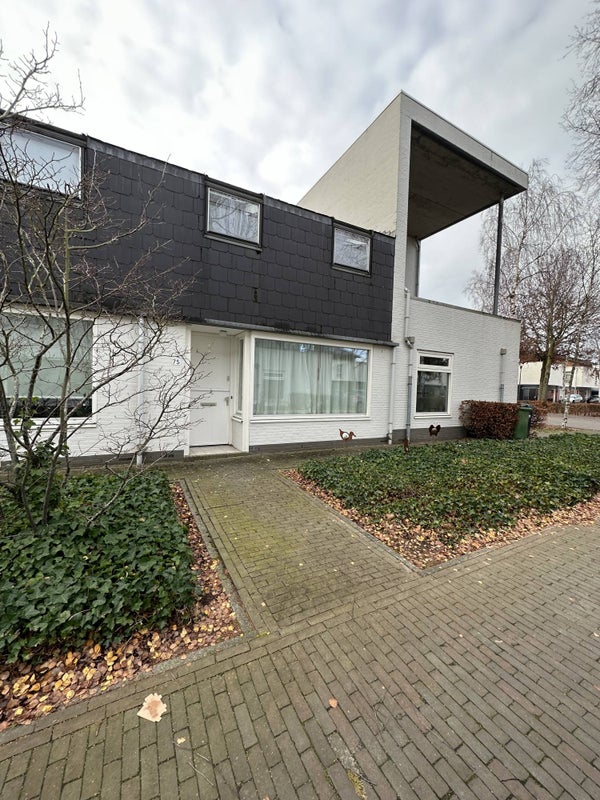 Huurwoning - Zandtong/Eindhoven (€1750.00/106.00m2)