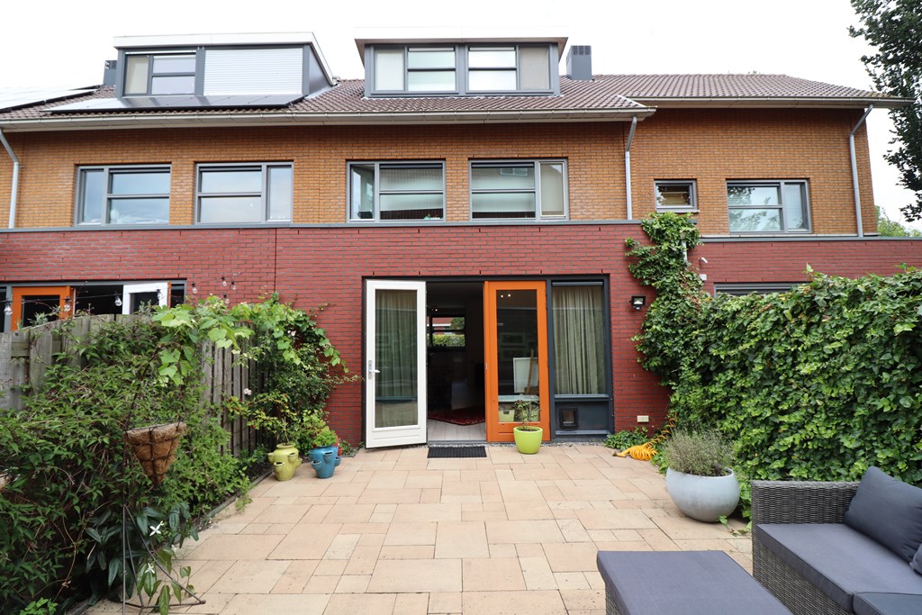 Huurwoning - Mgr.Dr. H. Poelslaan/Amstelveen (€3150.00/136.00m2)
