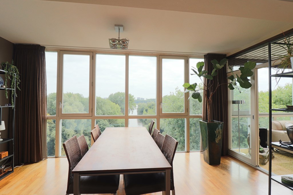 Appartement - Oeverpad/Amsterdam (€2950.00/166.00m2)