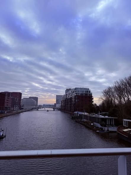 Appartement - Joan Muyskenweg/Amsterdam (€1905.00/80.00m2)