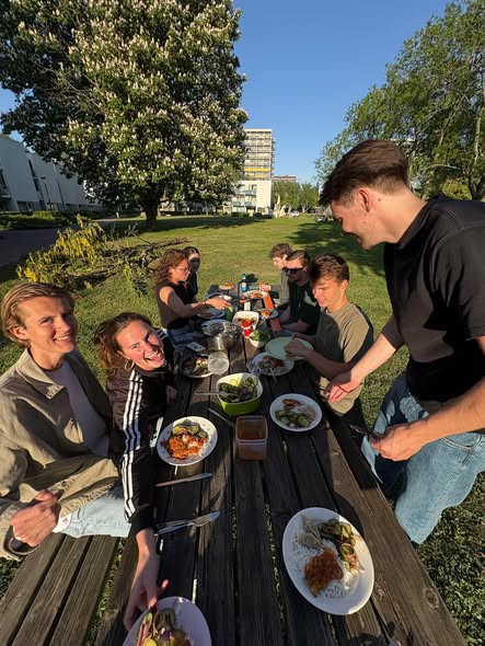 Kamer - Uilenstede 28/Amsterdam (€350.00/12.00m2)