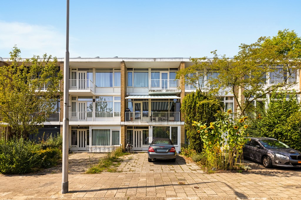 Huurwoning - Kruidenommegang/Duivendrecht (€3500.00/136.00m2)