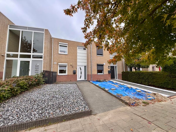 Huurwoning - Mgr. Feronlaan/Hoensbroek (€1195.00/76.00m2)