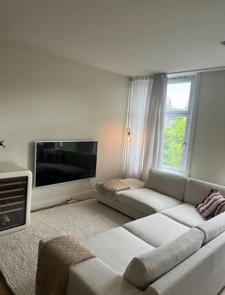Kamer - Ceintuurbaan/Amsterdam (€1300.00/9.00m2)