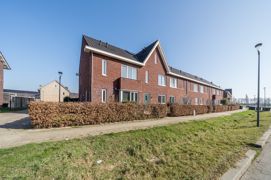 Huurwoning - Simone De Beauvoirstraat/Nijmegen (€1795.00/121.00m2)