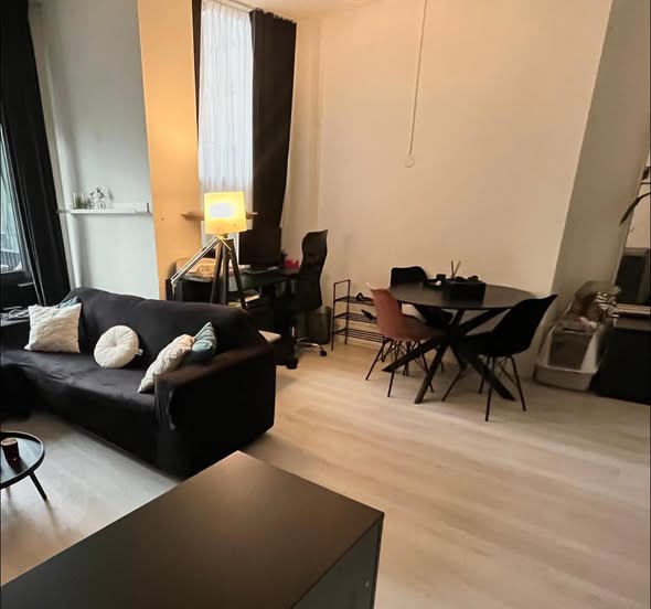 Kamer - Nieuw-West/Amsterdam (€840.00/9.00m2)