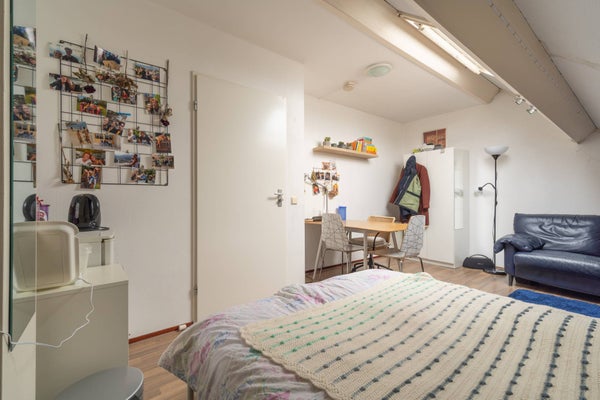 Kamer - Louise de Colignystraat/Leiden (€485.00/12.00m2)