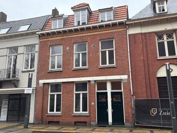 Huurwoning - Honigmannstraat/Heerlen (€2800.00/150.00m2)