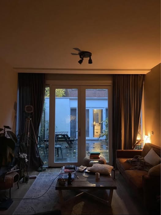 Kamer - Onbekend/Amsterdam (€1000.00/18.00m2)