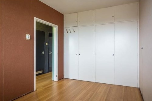 Kamer - Van Eeghenstraat/Amsterdam (€720.00/24.00m2)