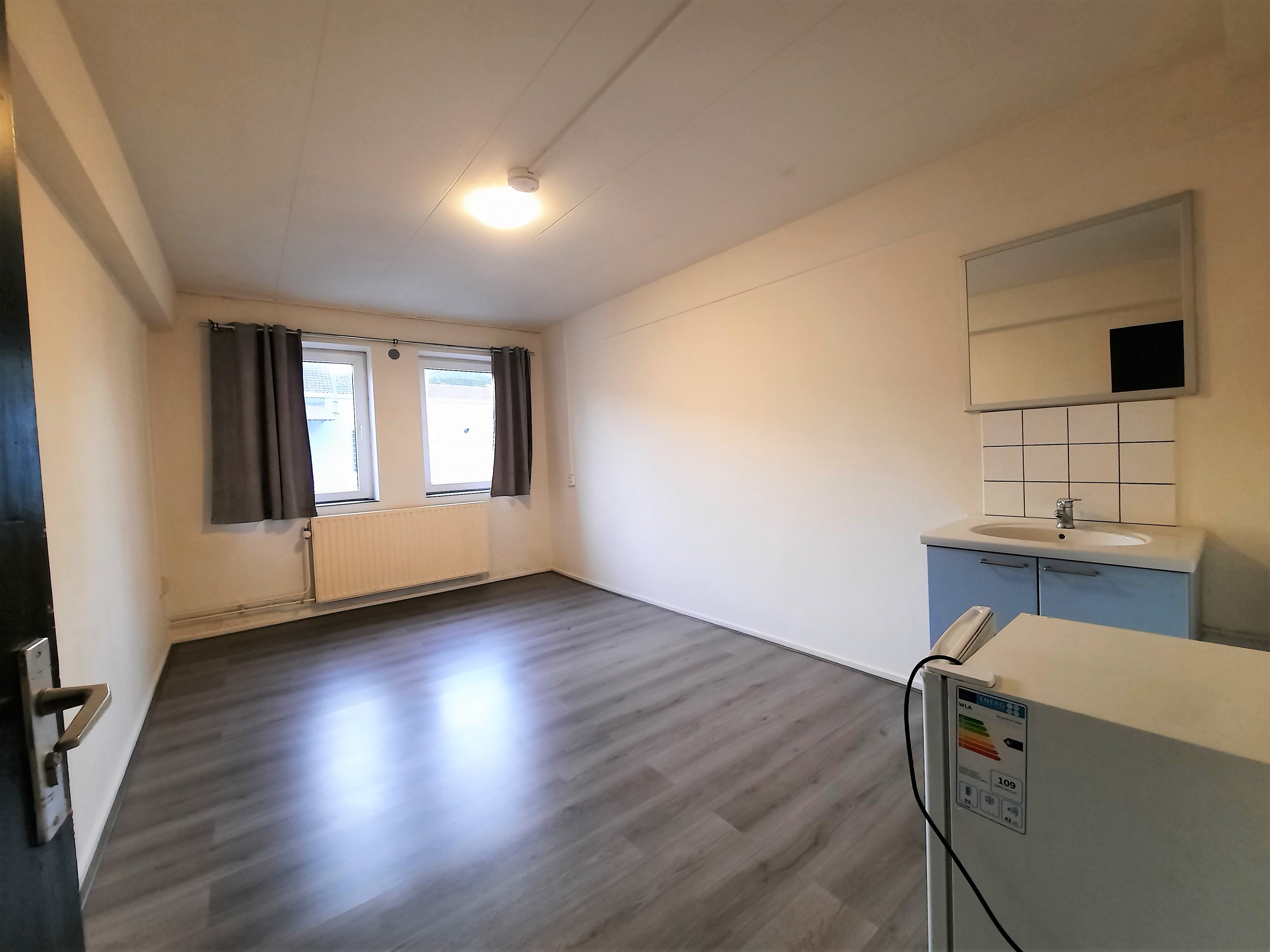 Kamer - Tudderenderweg/Sittard (€420.00/17.00m2)
