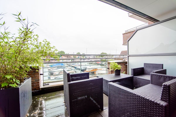 Appartement - Veerpolder/Warmond (€1850.00/70.00m2)