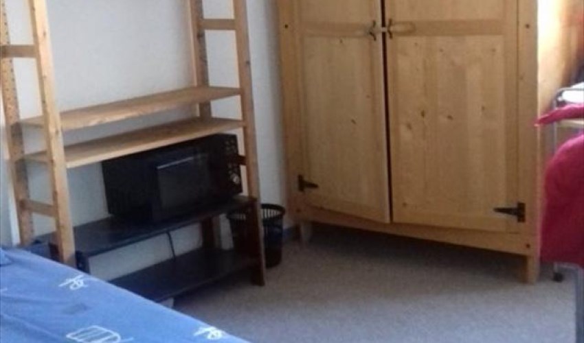 Kamer - Oudedijk/Rotterdam (€525.00/15.00m2)