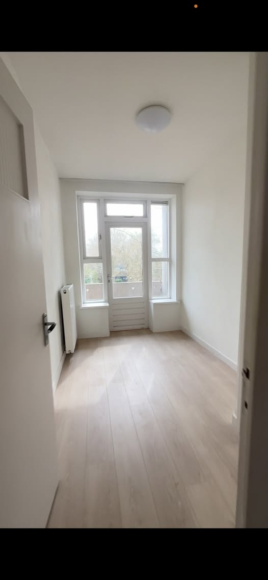 Kamer - Watergraafsmeer/Amsterdam (€880.00/10.00m2)