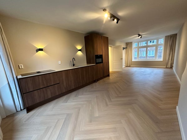 Appartement - Reinier Claeszenstraat/Amsterdam (€2650.00/75.00m2)