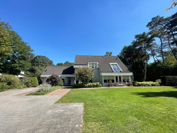 Huurwoning - Fazantlaan/Leende (€3995.00/429.00m2)