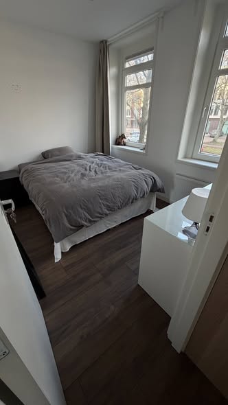 Kamer - Bos en Lommer/Amsterdam (€1200.00/9.10m2)