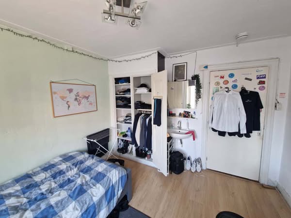 Kamer - Noorderplantsoen/Groningen (€592.00/14.00m2)