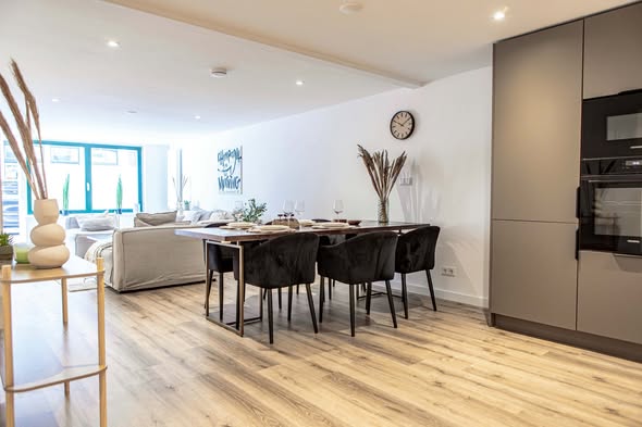 Appartement - Govert Flinckstraat/Amsterdam (€3650.00/110.00m2)