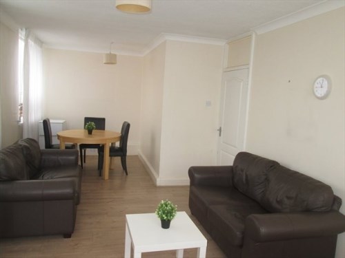 Kamer - Croeselaan/Utrecht (€705.00/27.00m2)