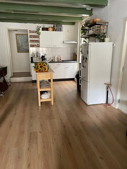 Kamer - Onbekend/Amsterdam (€900.00/9.00m2)