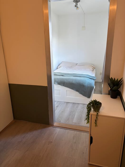Kamer - Holtenbroek/Zwolle (€310.00/8.00m2)