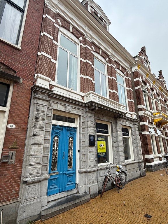 Studio - Ubbo Emmiusstraat/Groningen (€1098.17/34.00m2)