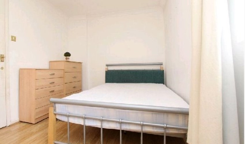 Kamer - Goudse Rijweg/Rotterdam (€440.00/13.00m2)