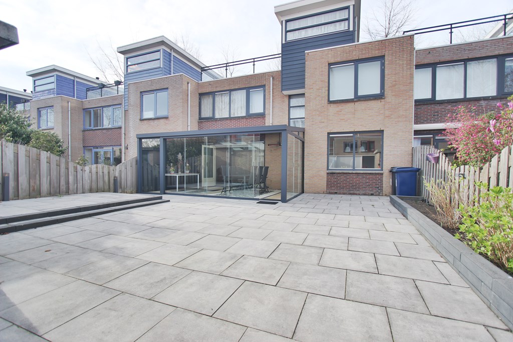 Huurwoning - Jan Van Eyckstraat/Almere (€2495.00/131.00m2)
