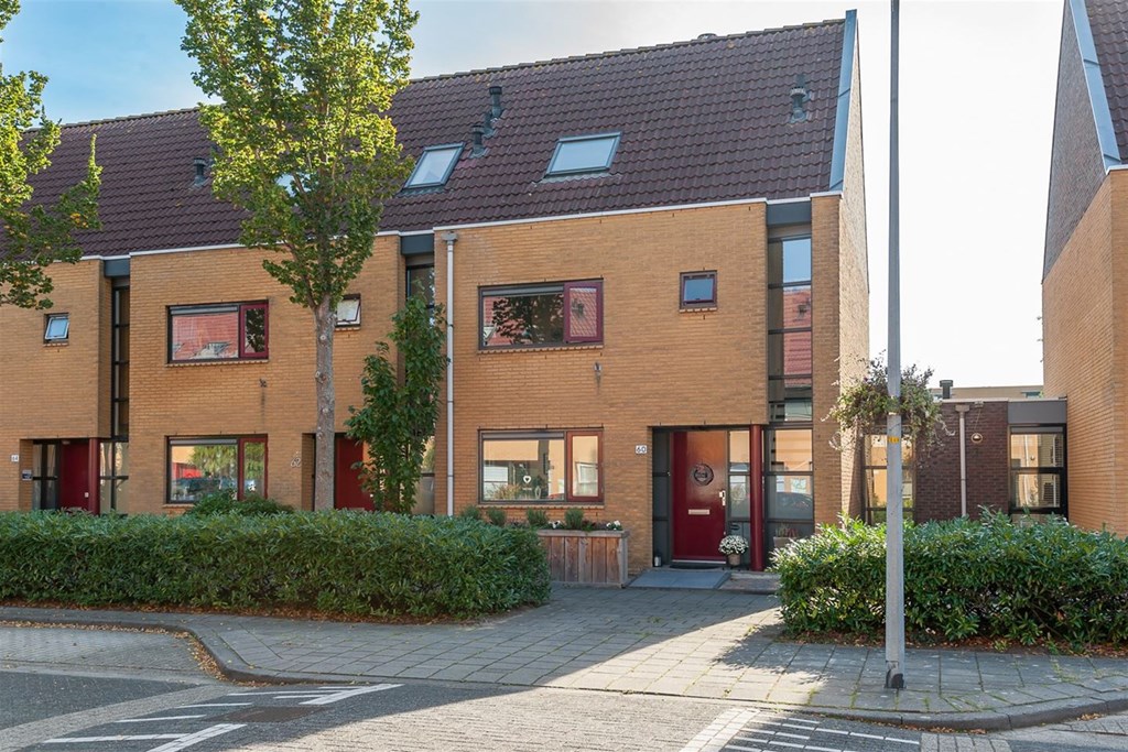 Huurwoning - Valetaweg/Almere (€2250.00/138.00m2)