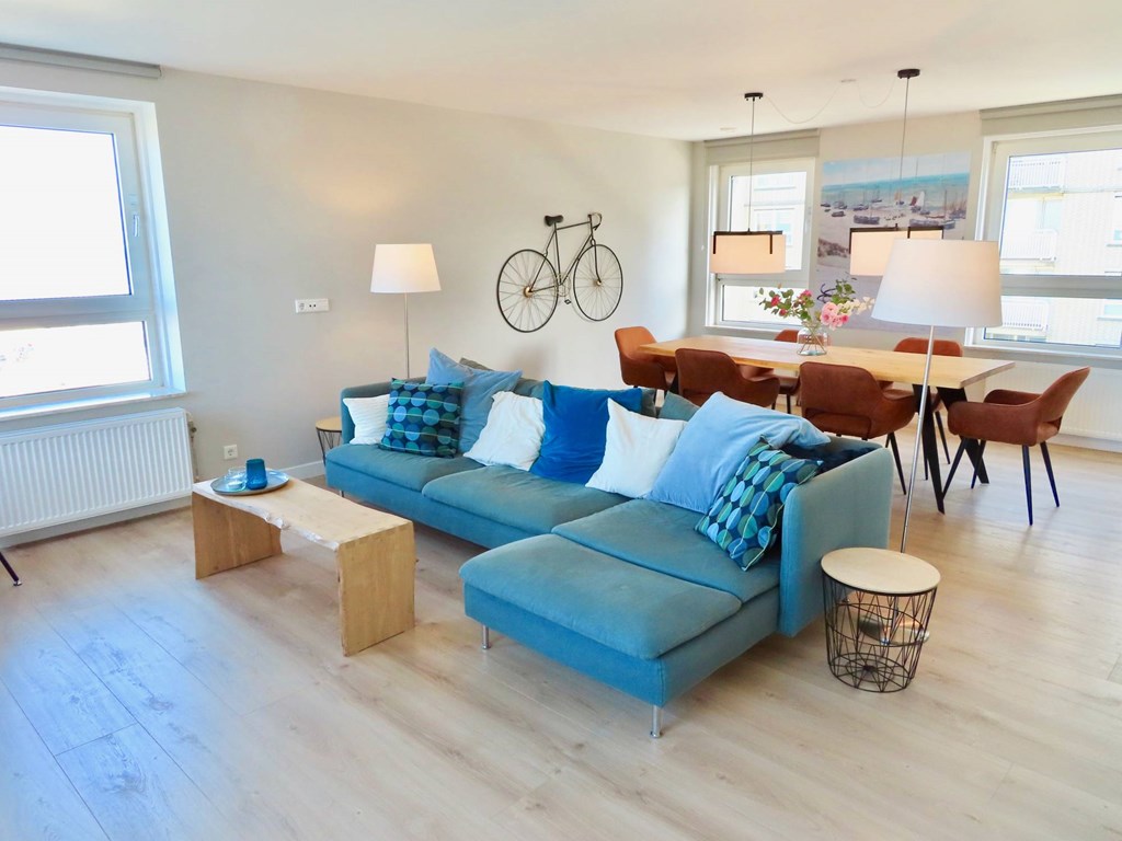 Appartement - Gevers Deynootweg/Den Haag (€2995.00/117.00m2)