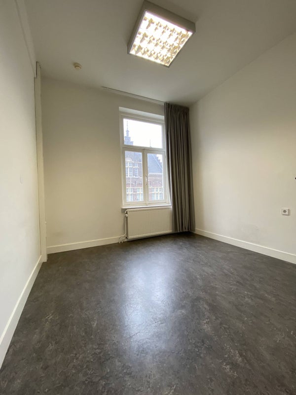 Kamer - Sint Maartenslaan/Maastricht (€700.00/18.00m2)
