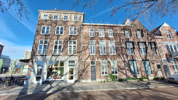 Huurwoning - van der Does de Willeboissingel/Den Bosch (€1395.00/90.00m2)