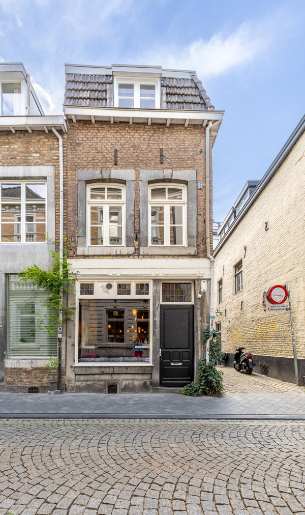 Huurwoning - Rechtstraat/Maastricht (€1467.00/77.00m2)