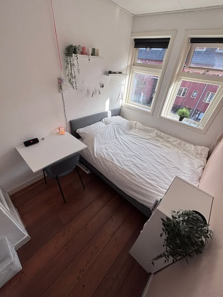 Kamer - Celebesstraat/Groningen (€295.00/6.00m2)