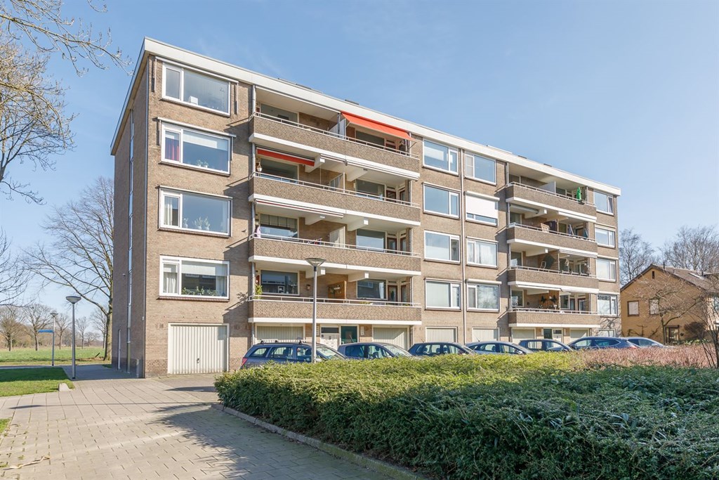 Appartement - J J Van Deinselaan/Enschede (€830.00/92.00m2)