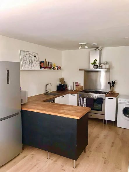 Kamer - Javaplein/Amsterdam (€852.00/9.00m2)