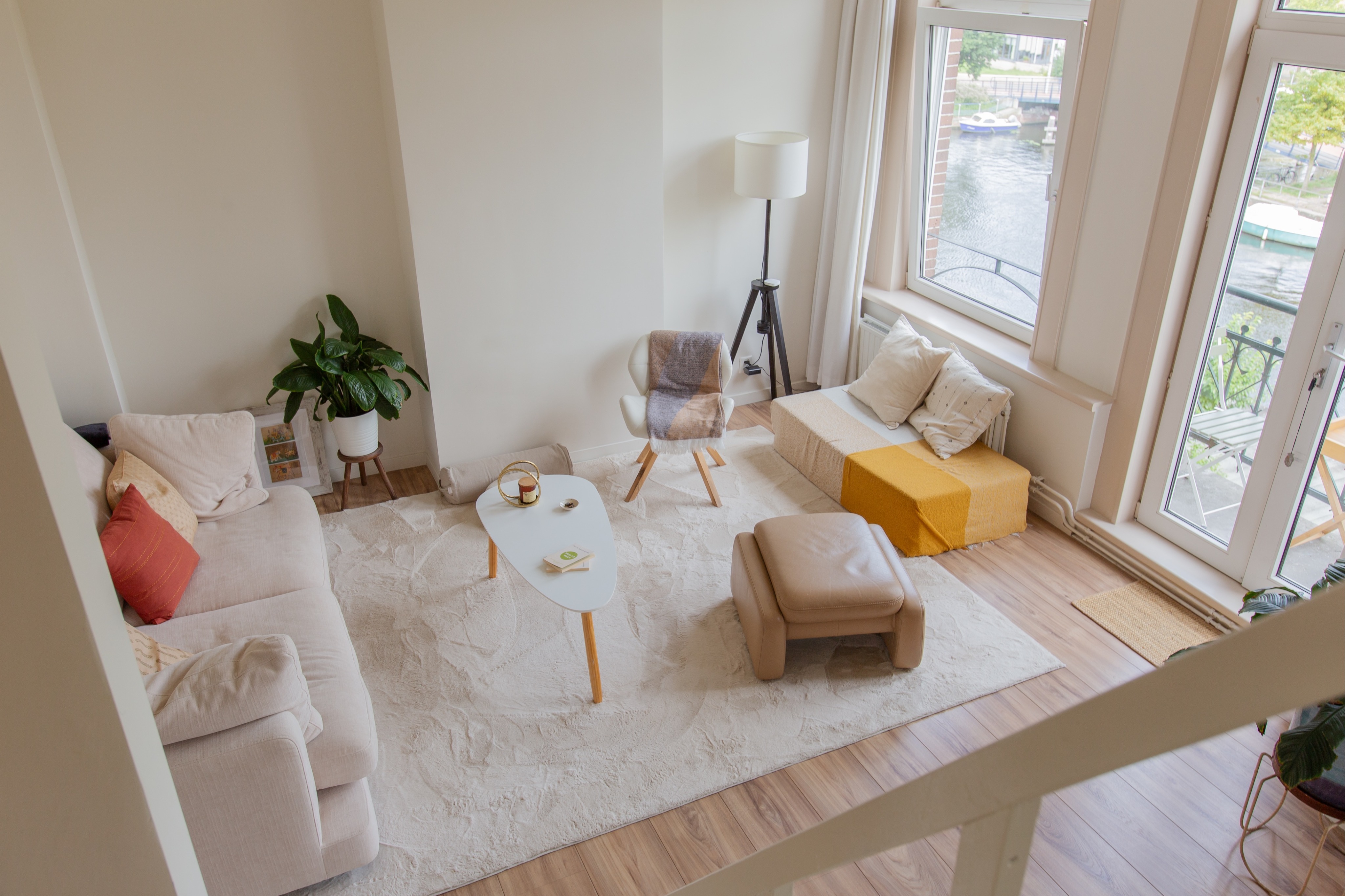 Kamer - Bilderdijkkade/Amsterdam (€1350.00/12.00m2)