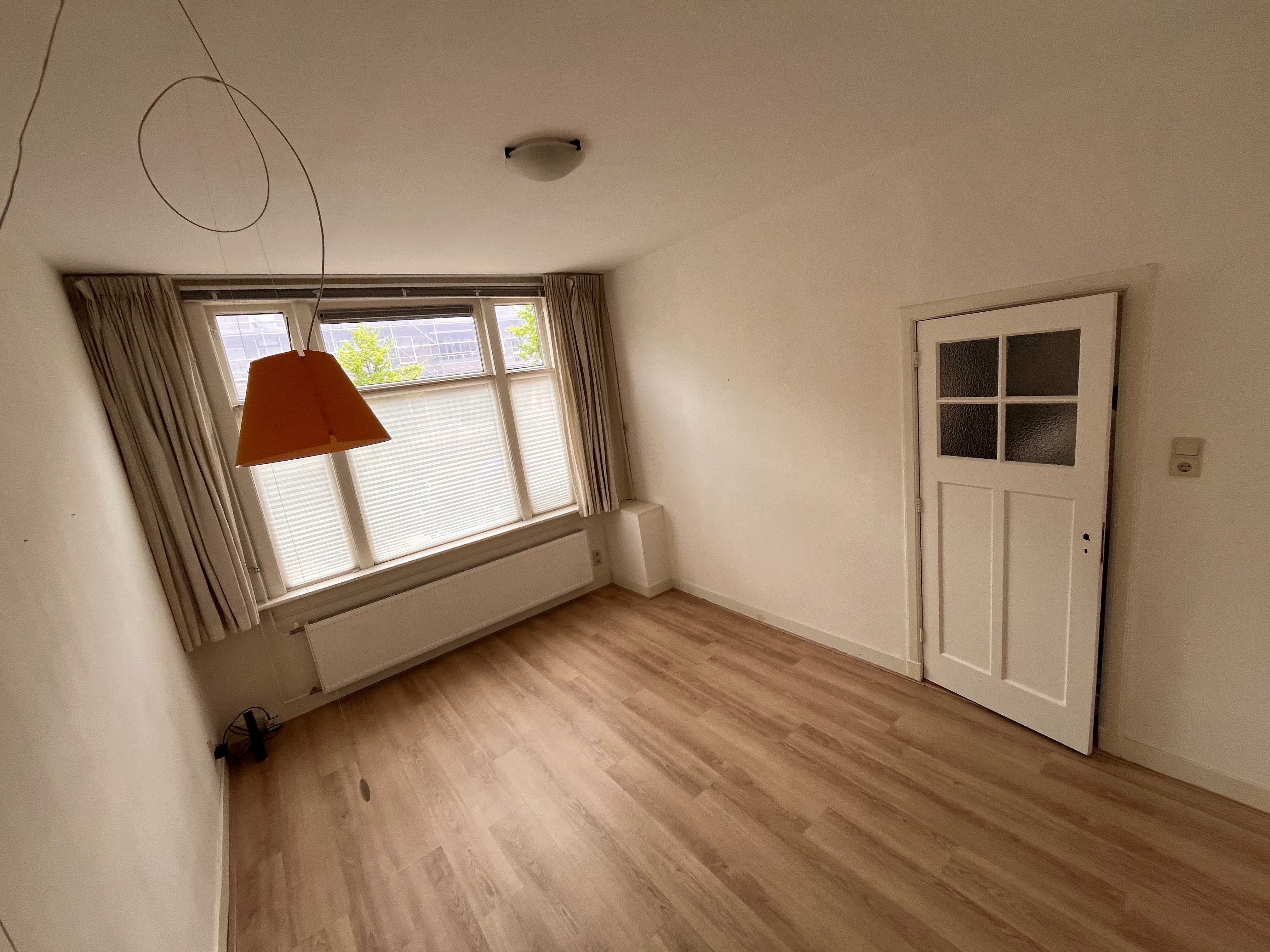 Kamer - Oranjegracht/Leiden (€565.00/14.00m2)