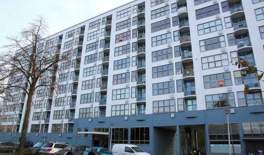 Kamer - Harry Koningsbergerstraat/Amsterdam (€865.00/30.00m2)