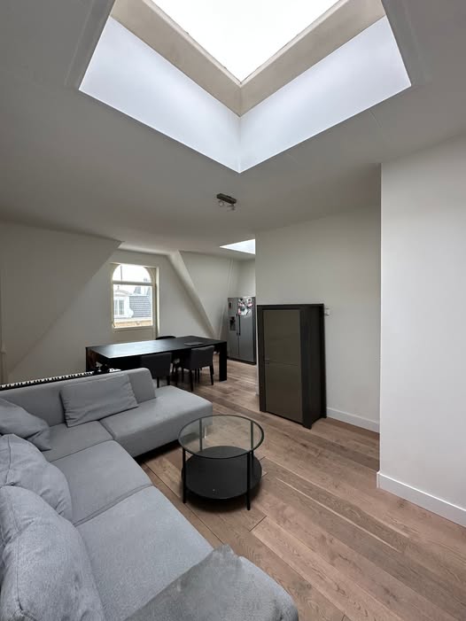 Kamer - Gerard Doustraat/Amsterdam (€1480.00/16.00m2)