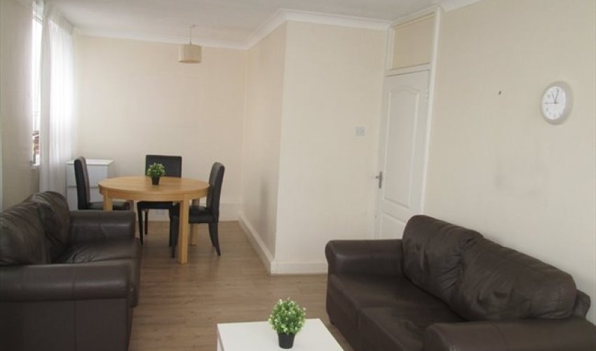 Kamer - Croeselaan/Utrecht (€705.00/27.00m2)