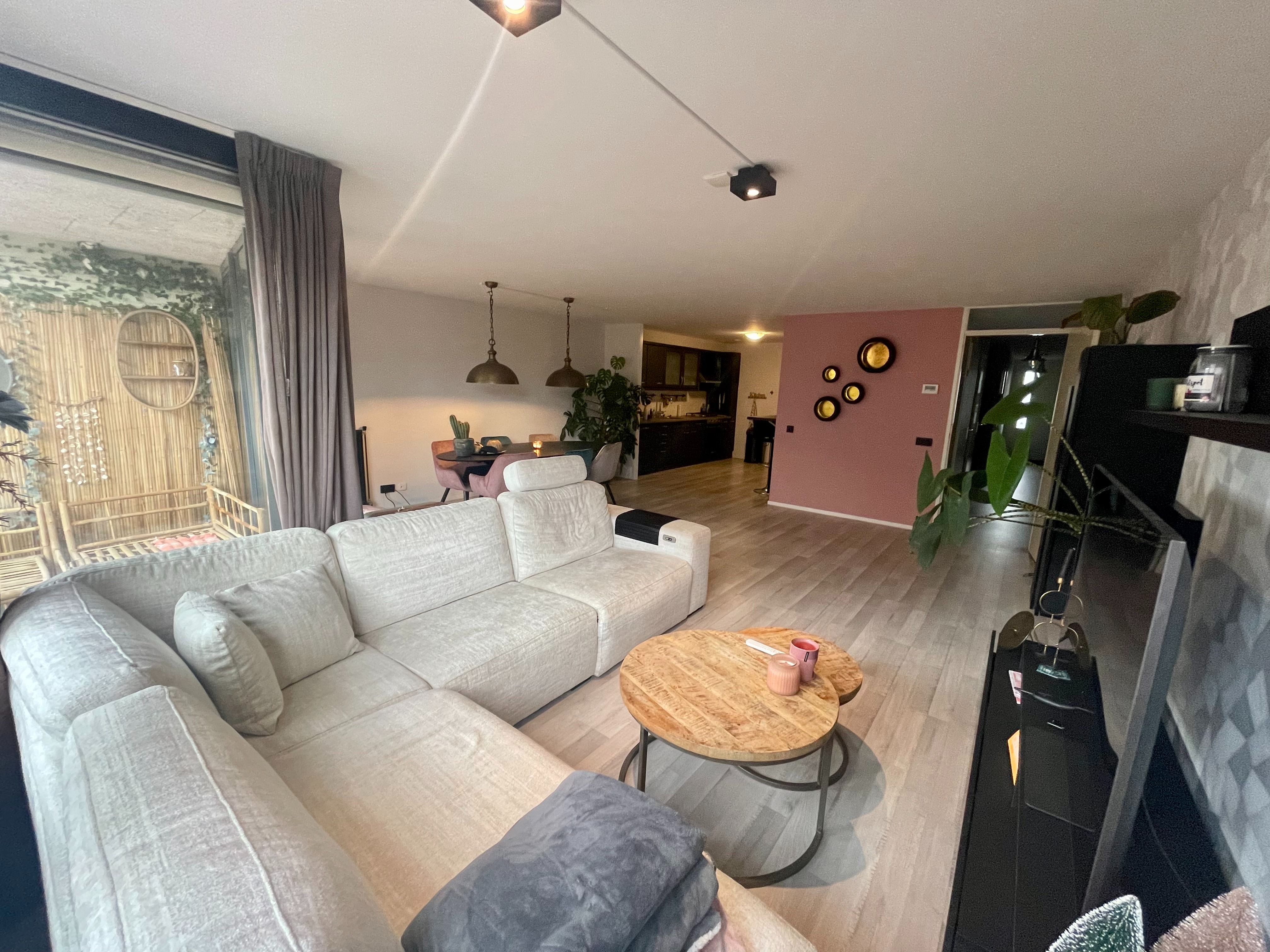 Appartement - Leidsestraatweg/Woerden (€2250.00/93.00m2)