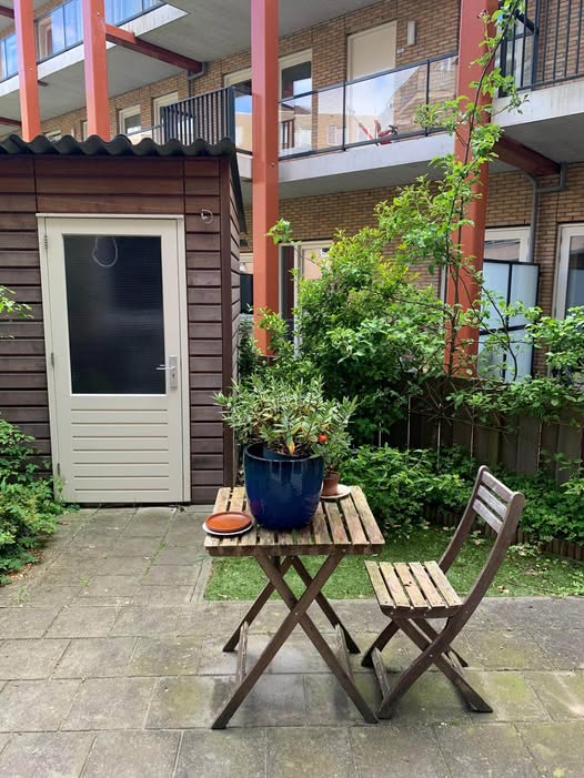 Appartement - n/a/Amsterdam (€1500.00/100.00m2)