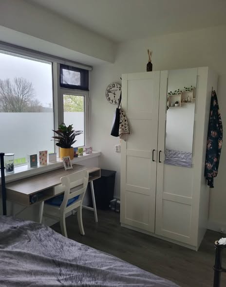 Kamer - Sf van Ossstraat/Amsterdam (€760.00/16.00m2)