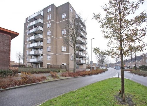 Appartement - Ruimtebaan/Zoetermeer (€980.00/49.00m2)