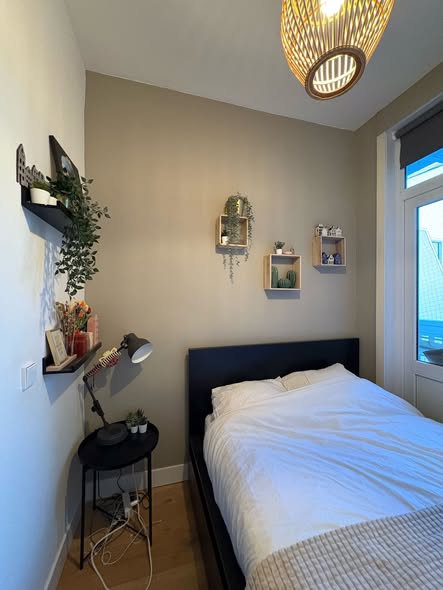 Kamer - Overtoom/Amsterdam (€820.00/7.00m2)