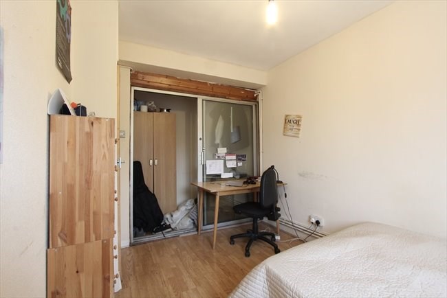 Kamer - Nobelstraat/Den Haag (€560.00/16.00m2)