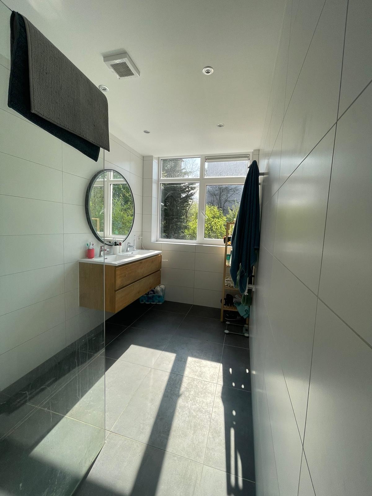 For rent Room Rotterdam (Schieweg €650/25m2) · kamer.nl