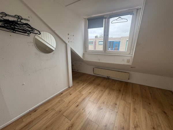 Kamer - Van der Werfstraat/Leiden (€400.00/11.00m2)
